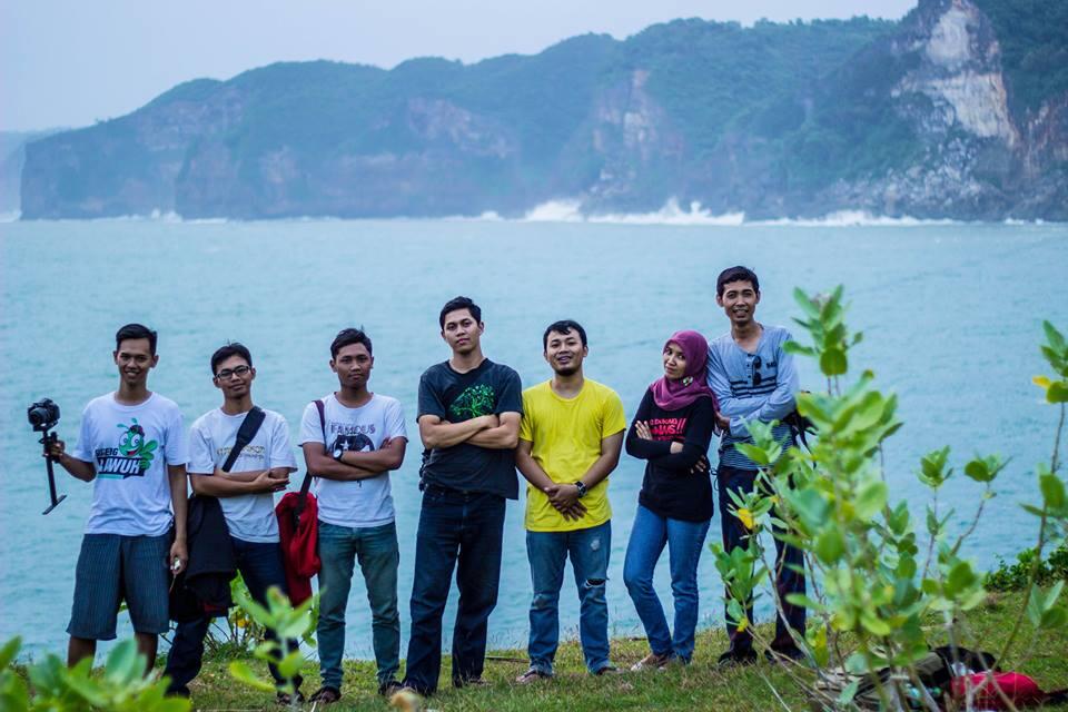 Berburu sunset di pantai Kesirat Gunungkidul