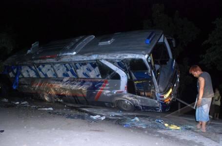 BUS TERCEPAT DI INDONESIA (pecinta bus masuk)