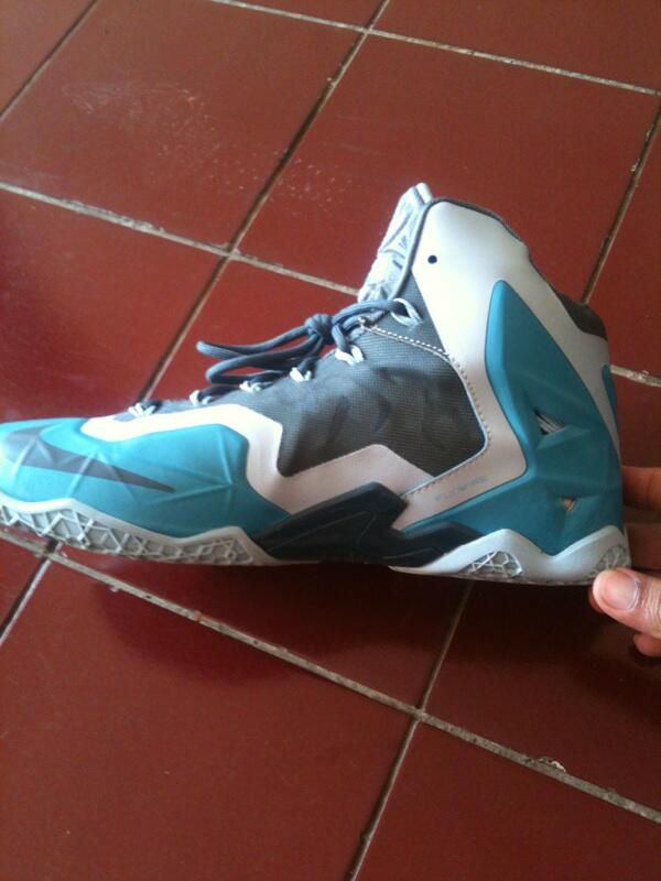 REVIEW Nike Lebron 11 Gamma Blue
