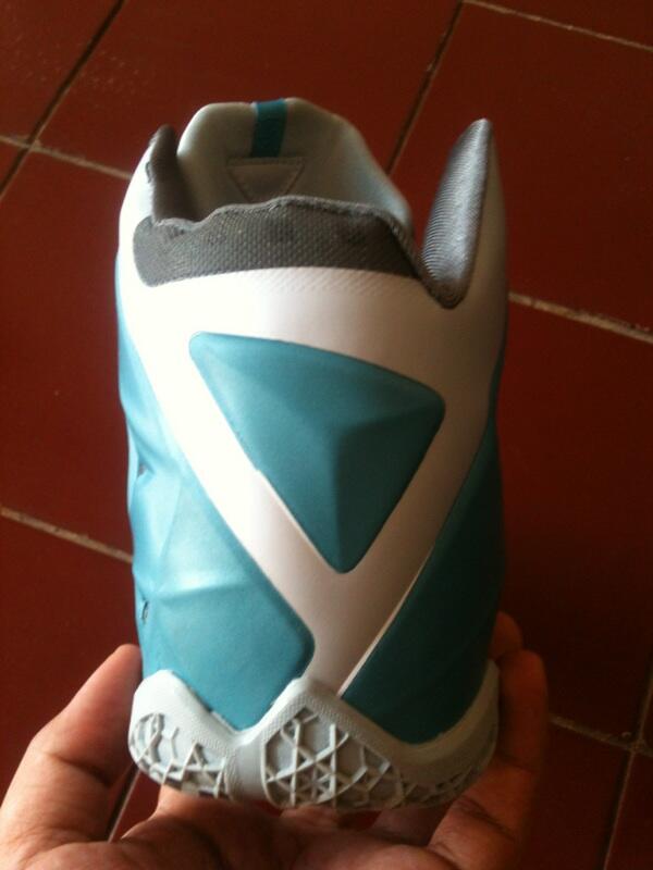 REVIEW Nike Lebron 11 Gamma Blue