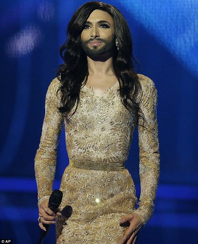 Conchita Wurst wanita brewokan pemenang Eurovision Song Contest 2014