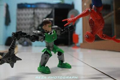 Sedikit cerpen dari ane (spiderman vs tono)