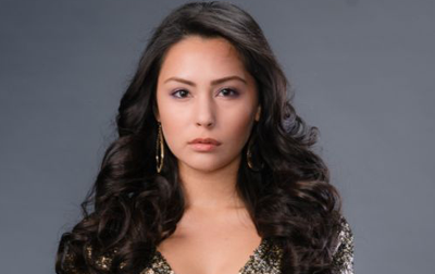Gwen Zamora VS Tyas Mirasih, Menurut Agan?