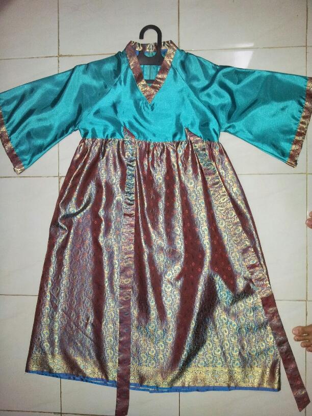 Aneka Baju Hamil dan Menyusui yang Chic (Second)