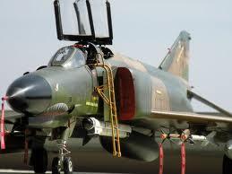 (bertanya) kenapa dulu kita ngak ambil juga F-4 Phantom?