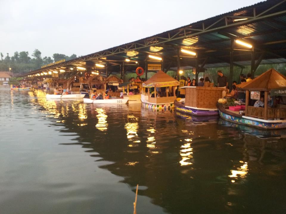 Floating Market Alternatif Wisata Lembang Bandung! (Cocok untuk Segala Travellers)