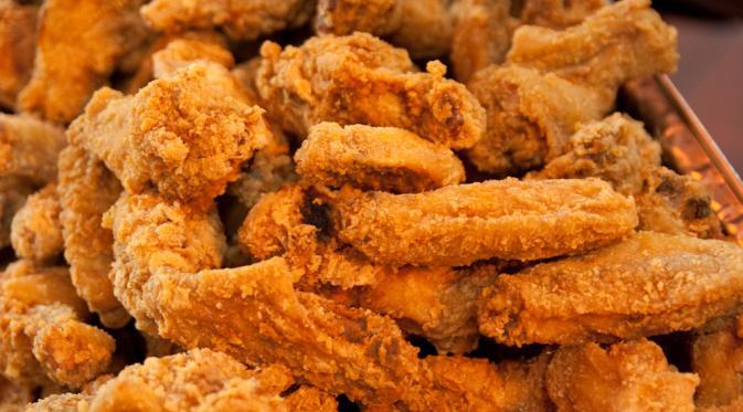 Benarkah Makan Sayap Ayam Picu Sel Kanker Pada Wanita? l