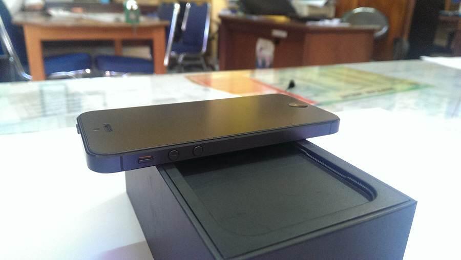 NEW JUAL,,APPLE IPHONE4S,5,laptop,5S & SAMSUNG GALAXY FULSET 100% ORI