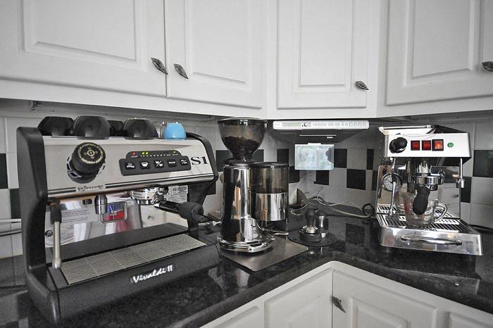 Teknik-teknik Menyeduh Kopi yang Harus Agan Coba +Pic
