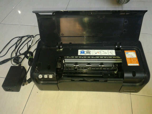 Printer HP Deskjet D2466