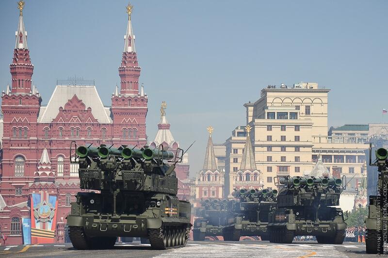 Meriahnya Parade Hari Kemenangan Rusia Di Lapangan merah Moskow !
