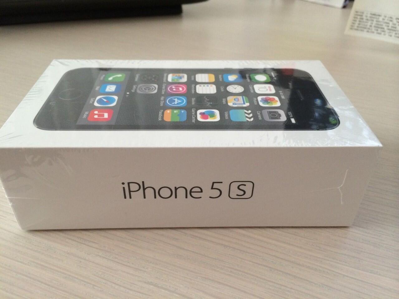 Buy 2 get 1 free iPhone 5S / Samsung Galaxy S5