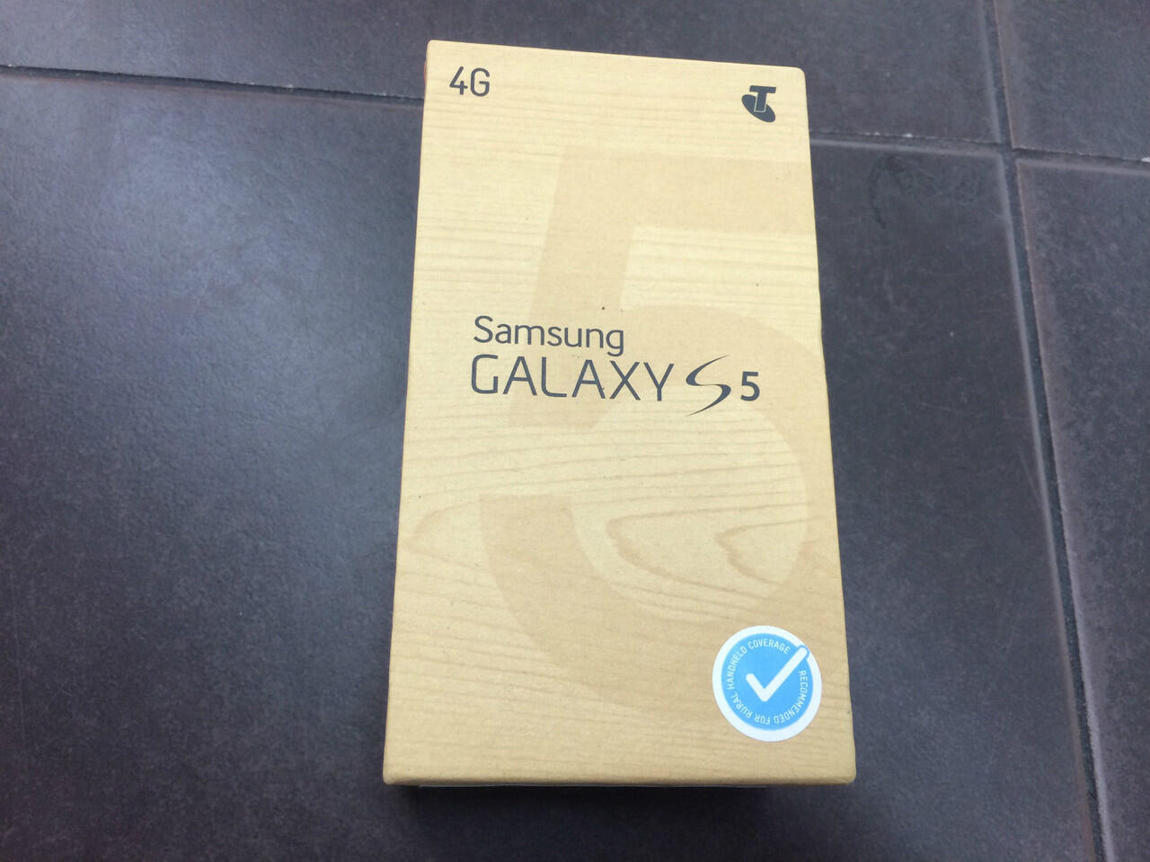 Buy 2 get 1 free iPhone 5S / Samsung Galaxy S5