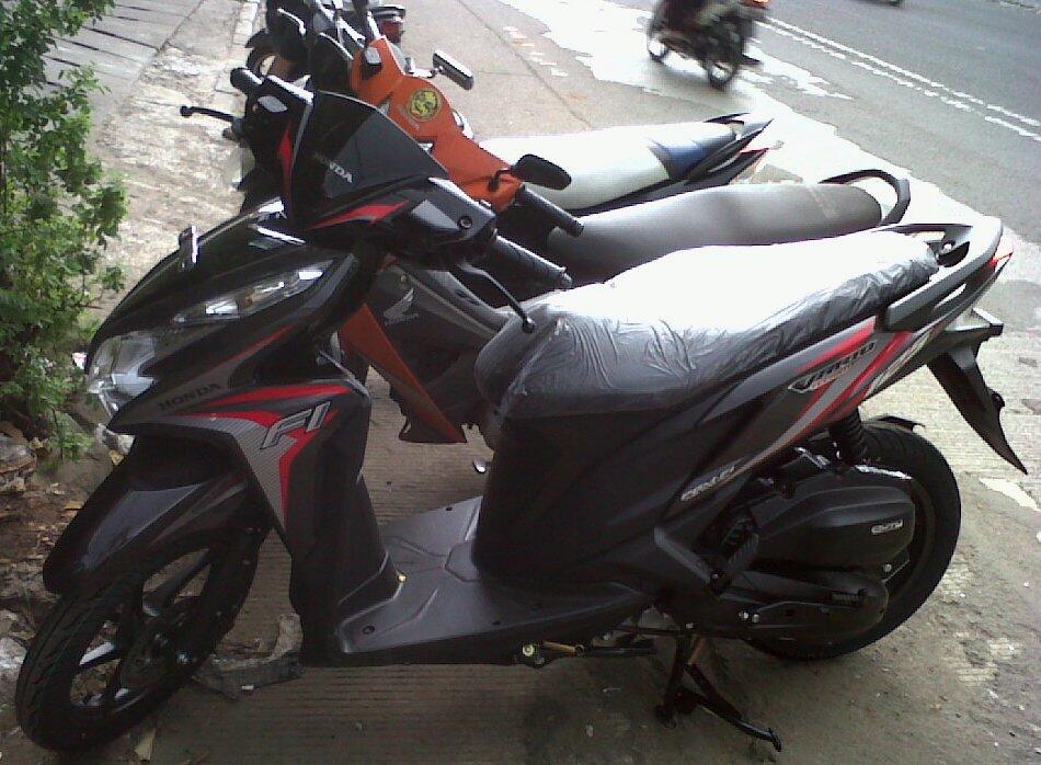 Honda Vario Techno 125 CBS ISS { Promo Kredit }