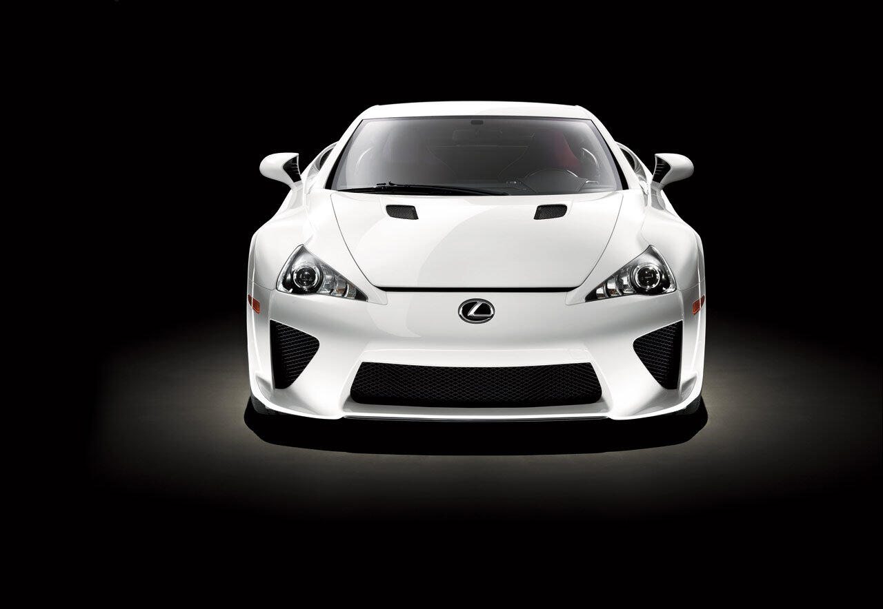 SUPERCARS IN THE WORLD