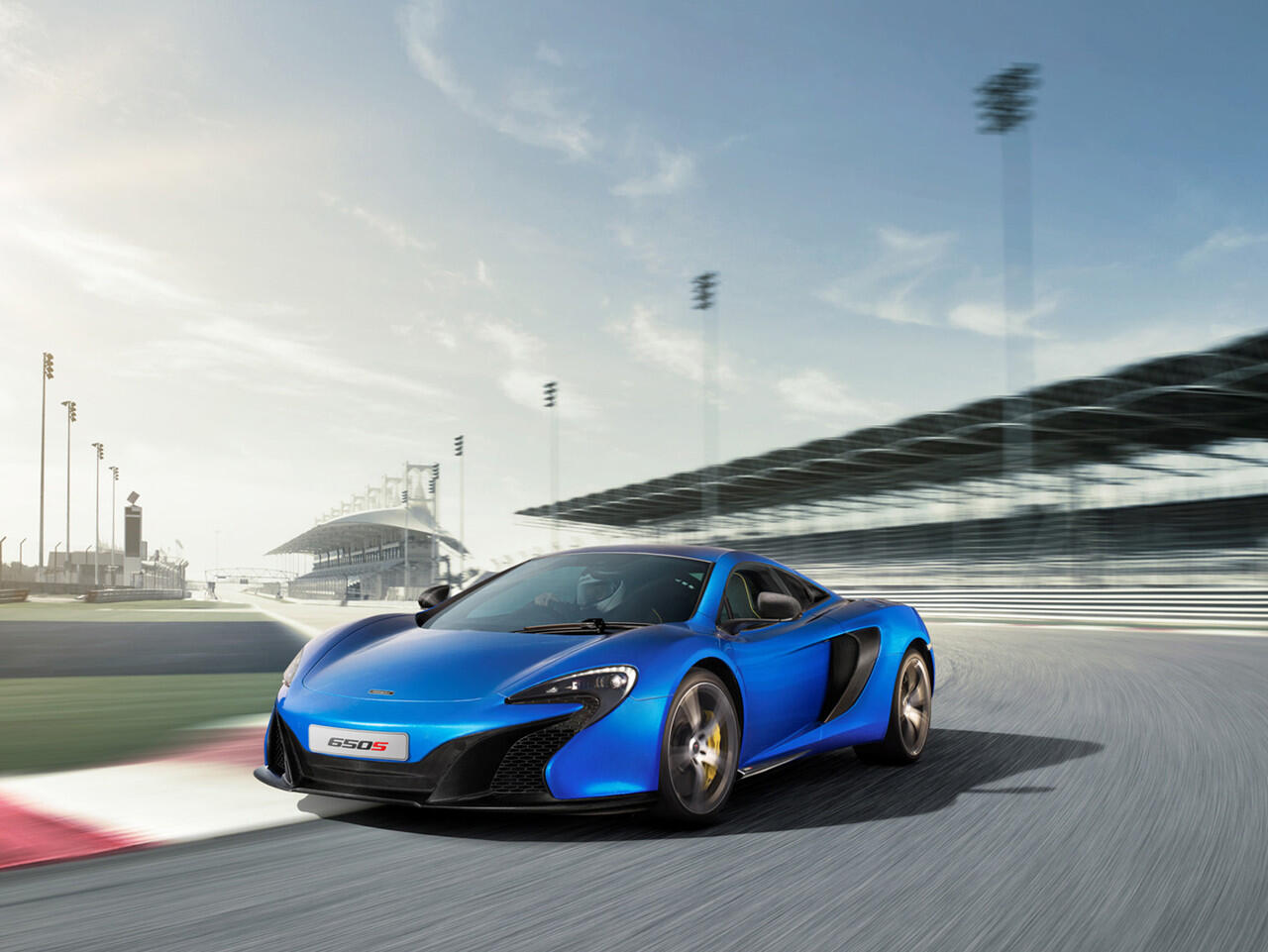 SUPERCARS IN THE WORLD
