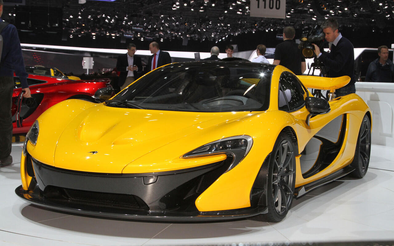 SUPERCARS IN THE WORLD