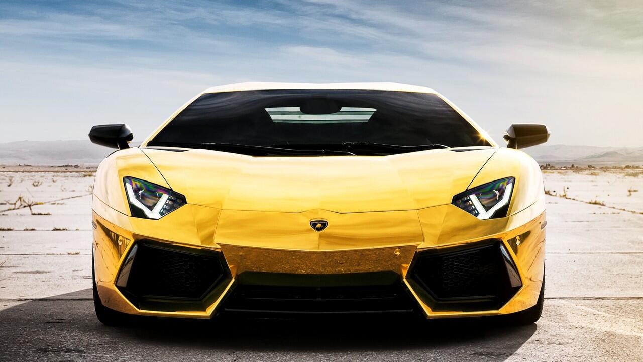 SUPERCARS IN THE WORLD