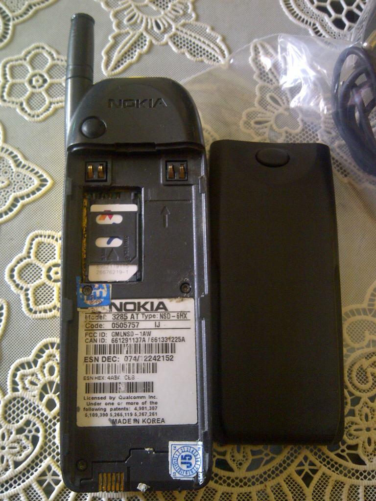 Nokia 5110 Yellow Custom