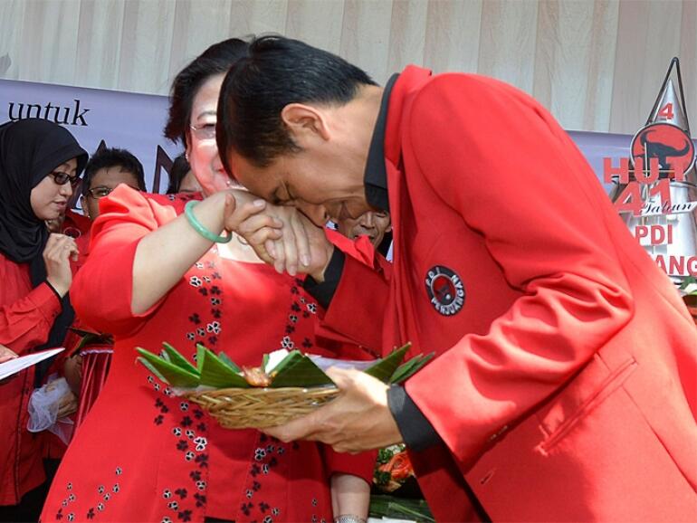 Ical dan Wiranto sudah "takluk" pada Jokowi/Mega, Tinggal SBY yg belum ...