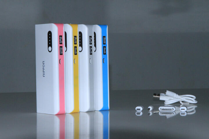 power bank 12000mAh harga @110.000 termurah sekaskus, anda kecewa uang kembali
