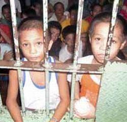 Bagaikan Bumi dan Langit, Mirisnya penjara Anak di Indonesia :(