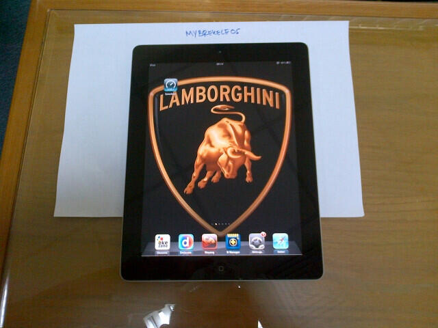 Ipad 2 32GB Wifi Only Black - Khusus yg cari brg Antik, mulus 99 % boleh cek gan :)