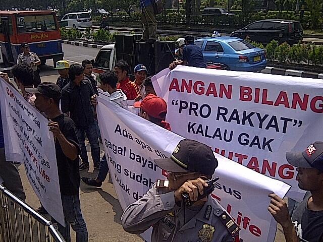 {Korban Sulap Ical 8 Tahun Lalu} Premi Rp 1 Miliar Wahjudi Raib di Bakrie Life