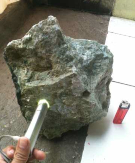 Jual bahan batu garut