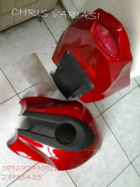 Terjual Kondom Tangki + Body Blakang model R125 New Vixion 