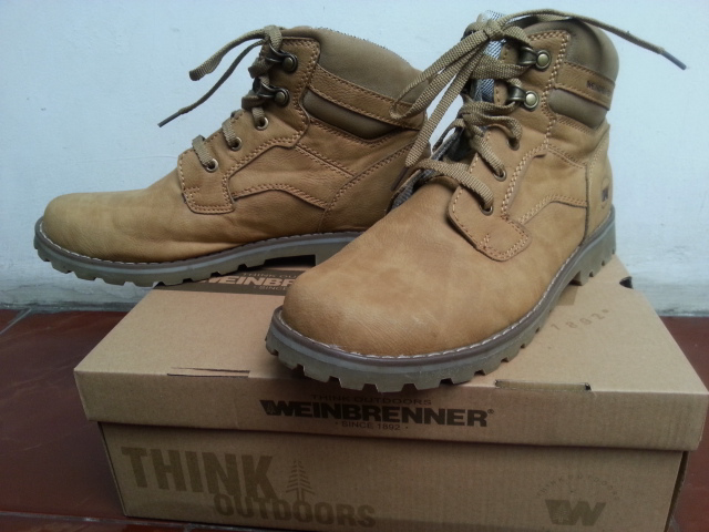WTS Sepatu Gunung/Outdoor/Hiking/Trekking WEINBRENNER Size 44 Mamper