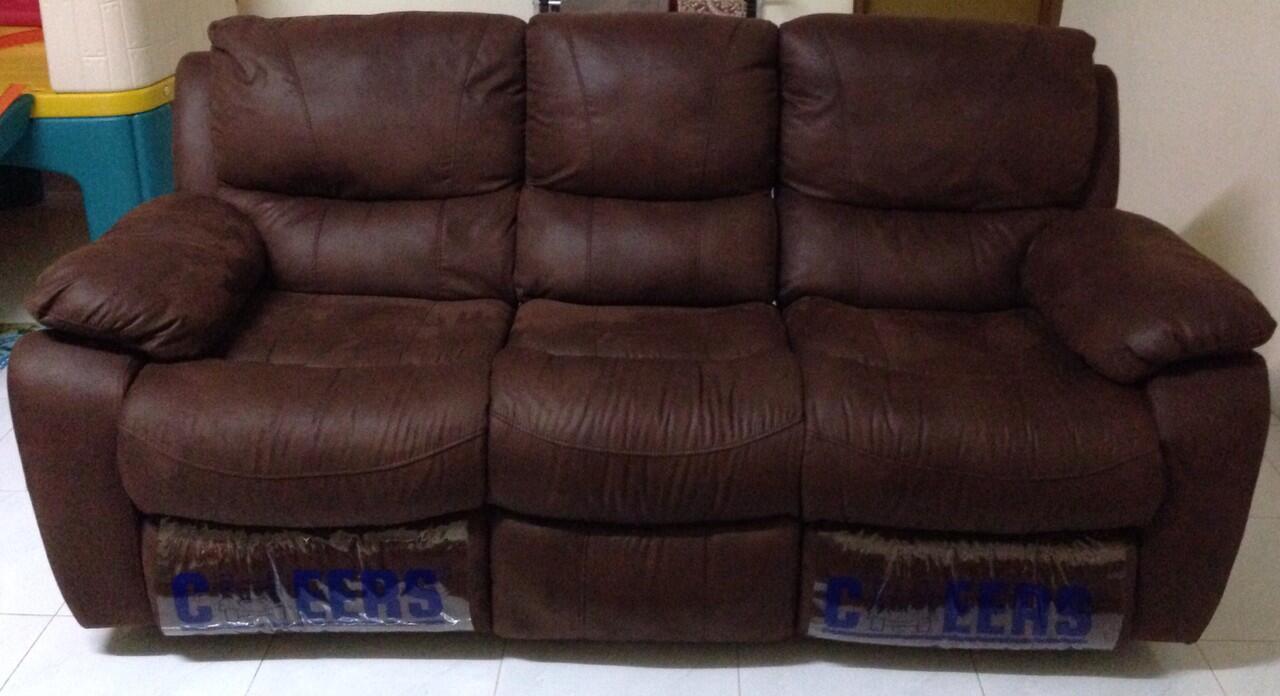 Terjual Garage Sale Sofa Merk Informa Reclining 3 Seater | KASKUS