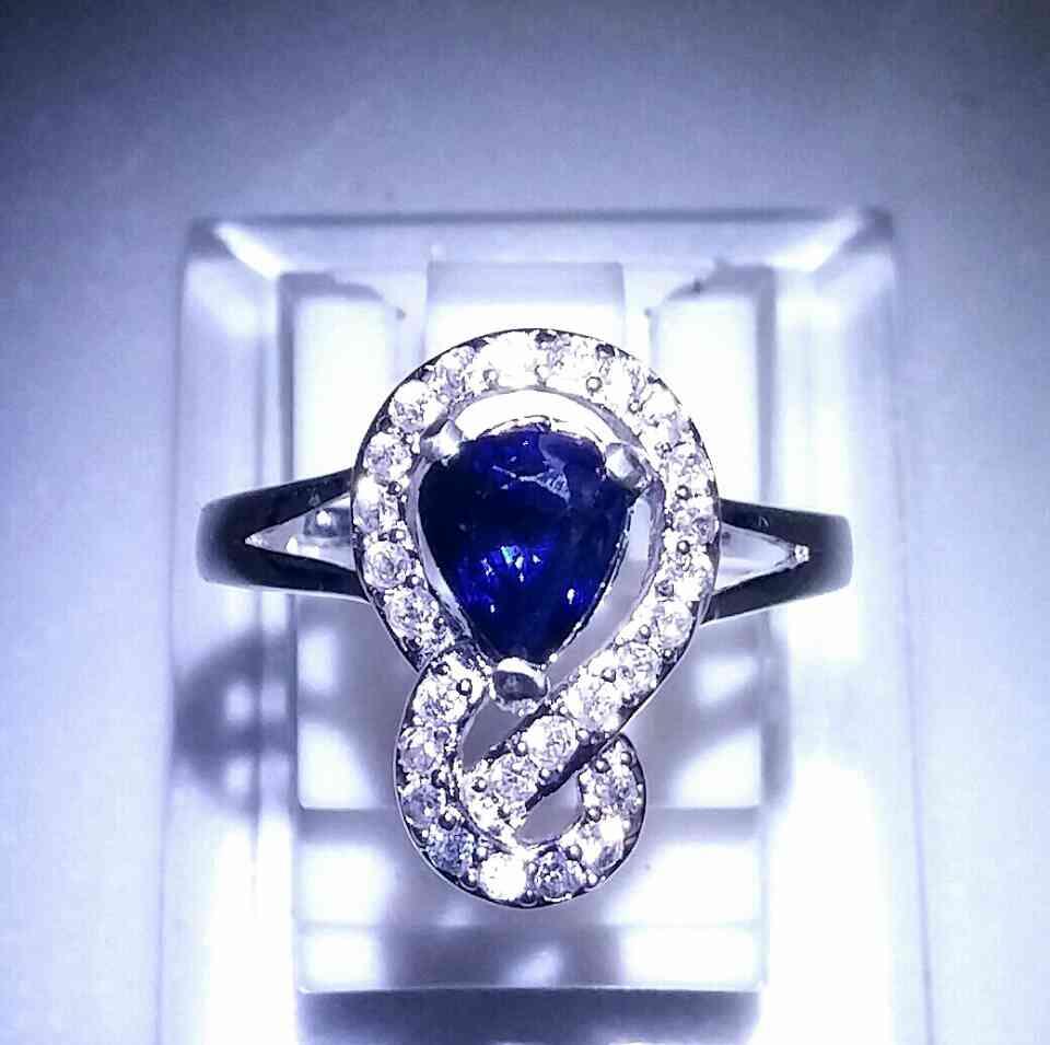 royal blue sapphire (sim to kashmir)