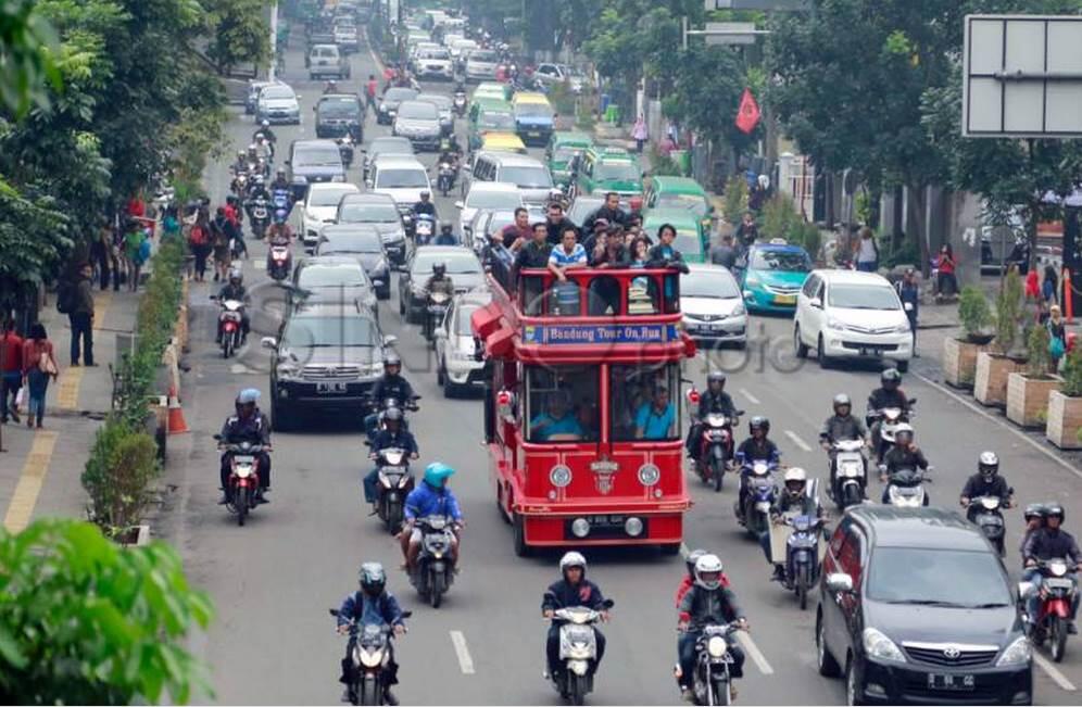 Udah pada tau belum gan bus Bandros?? 