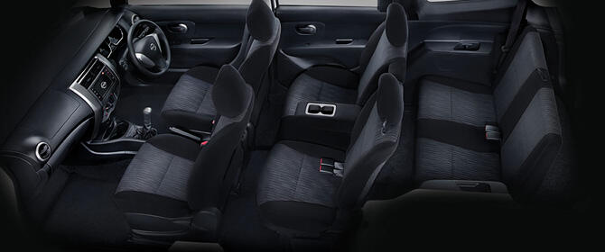 Nissan Grand Livina X-Gear 1.5L M/T 2014 Dealer Resmi