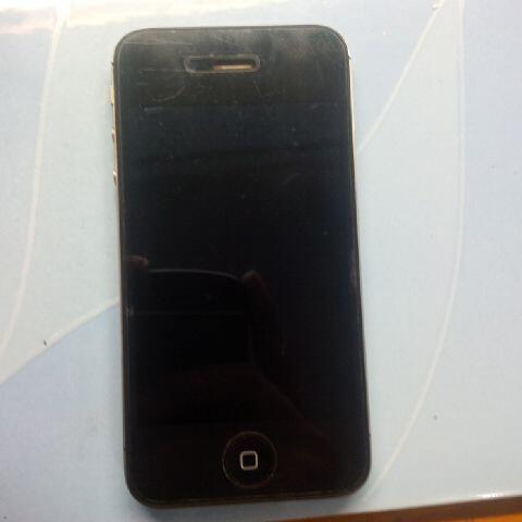 WTS: iPhone 4S 16GB Black apa adanya COD OK Rekber OK