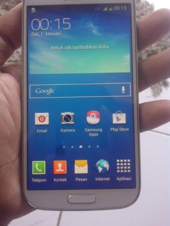 Samsung Galaxy S4 GT-I9500 White BARU BUKA SEGEL DOANG