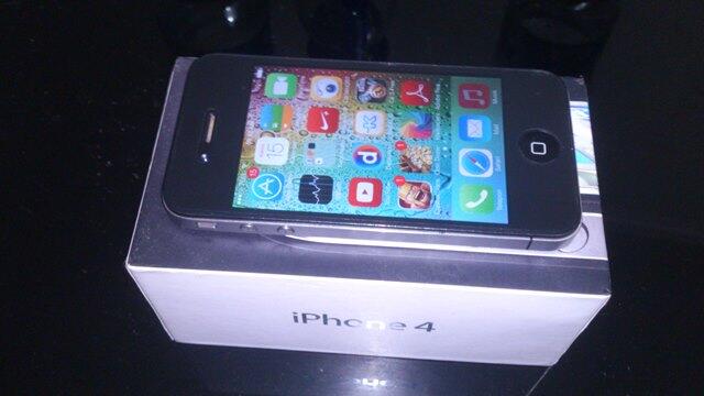 Iphone 4 black fu 16 gb