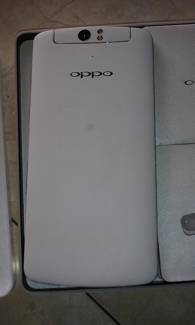 oppo N1 pembelian 19 april.. fullset MULUS..