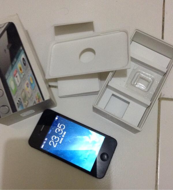 IPhone 4s 16gb SU KDDI japan + rsim solo cod rekber 2800000