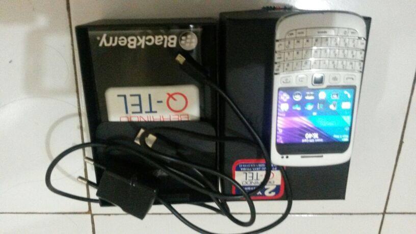 Blackberry onix 3 white,garansi 16bln,mulus bgt