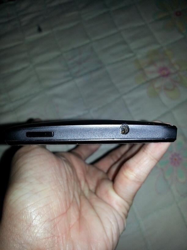 REPOST => HTC ONE 802D dual sim hitam btgn bisa GSM-GSM atau CDMA-GSM Jaksel Murmer