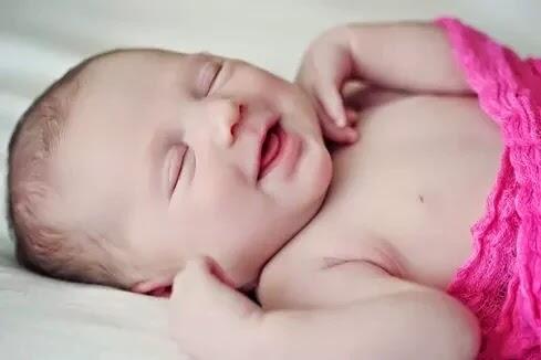 4 Hal Yang Harus Diperhatikan Dalam Pemberian Nama Anak..&#91;MUSLIM&#93;