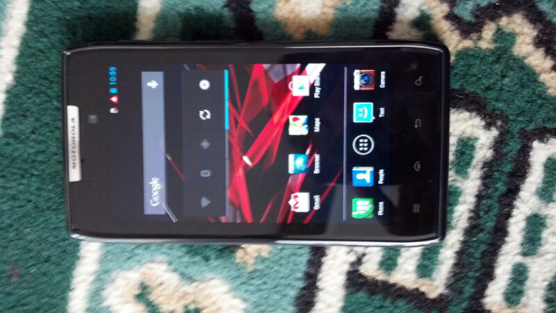 Motorola xt910 JB 4.1.2, mulus mercury silver