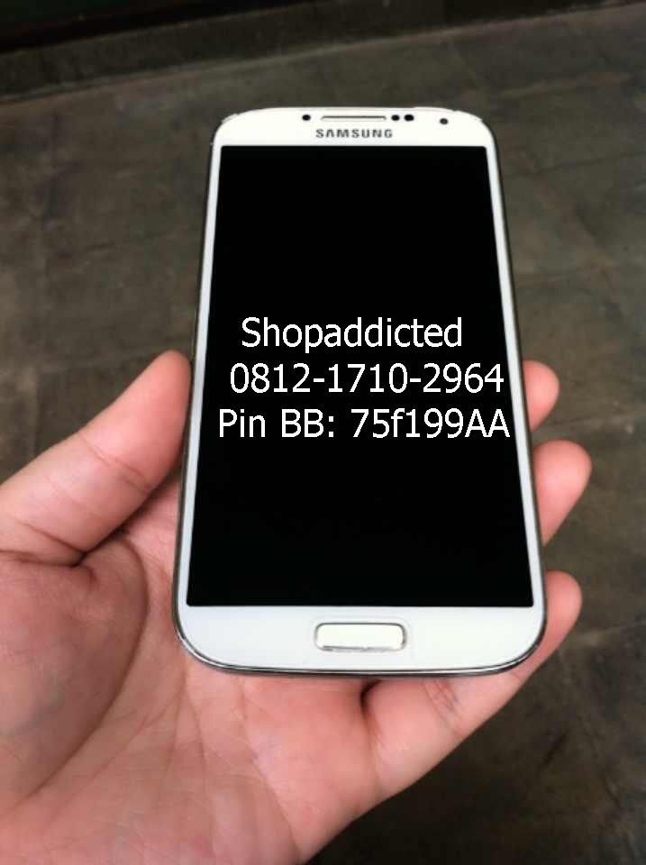 WTS Samsung Galaxy S4 PUTIH/WHITE kondisi 95% pakai baru 7bulan (free mmc 12GB!)
