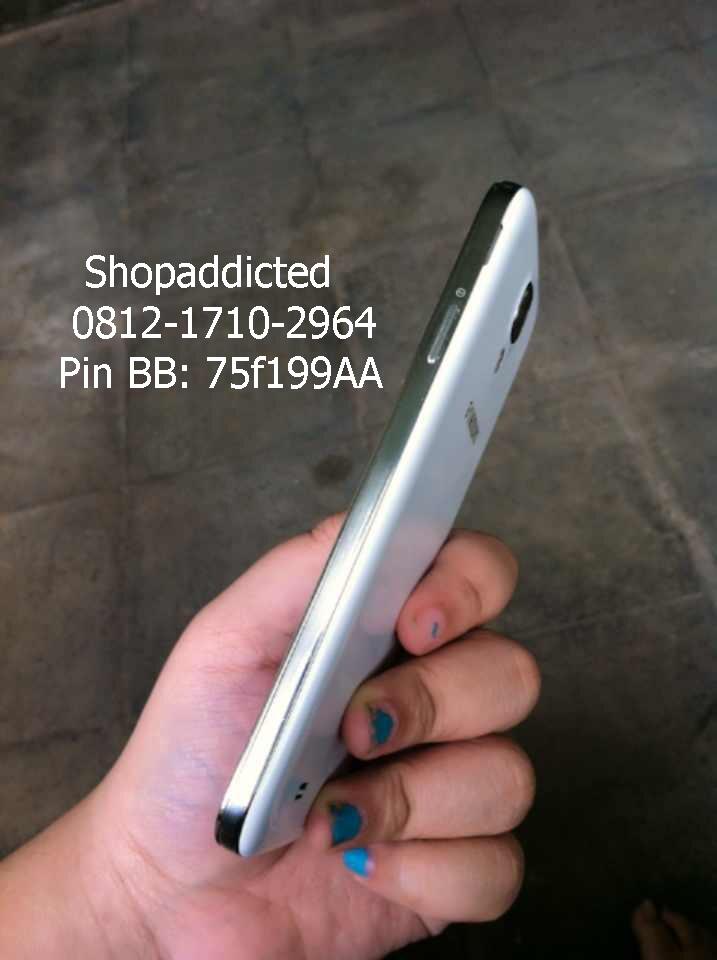 WTS Samsung Galaxy S4 PUTIH/WHITE kondisi 95% pakai baru 7bulan (free mmc 12GB!)