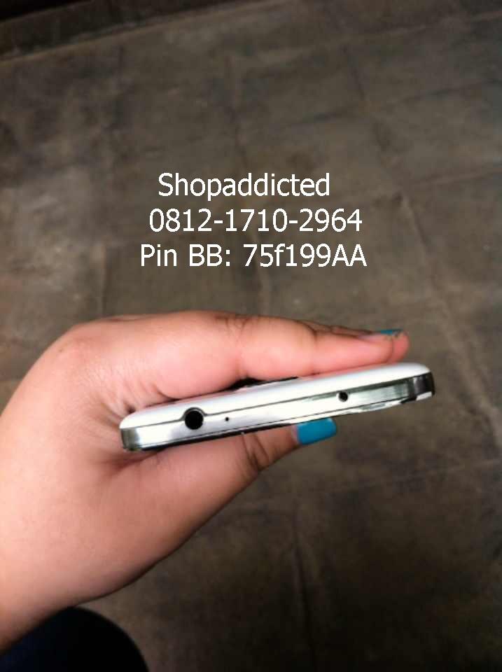 WTS Samsung Galaxy S4 PUTIH/WHITE kondisi 95% pakai baru 7bulan (free mmc 12GB!)