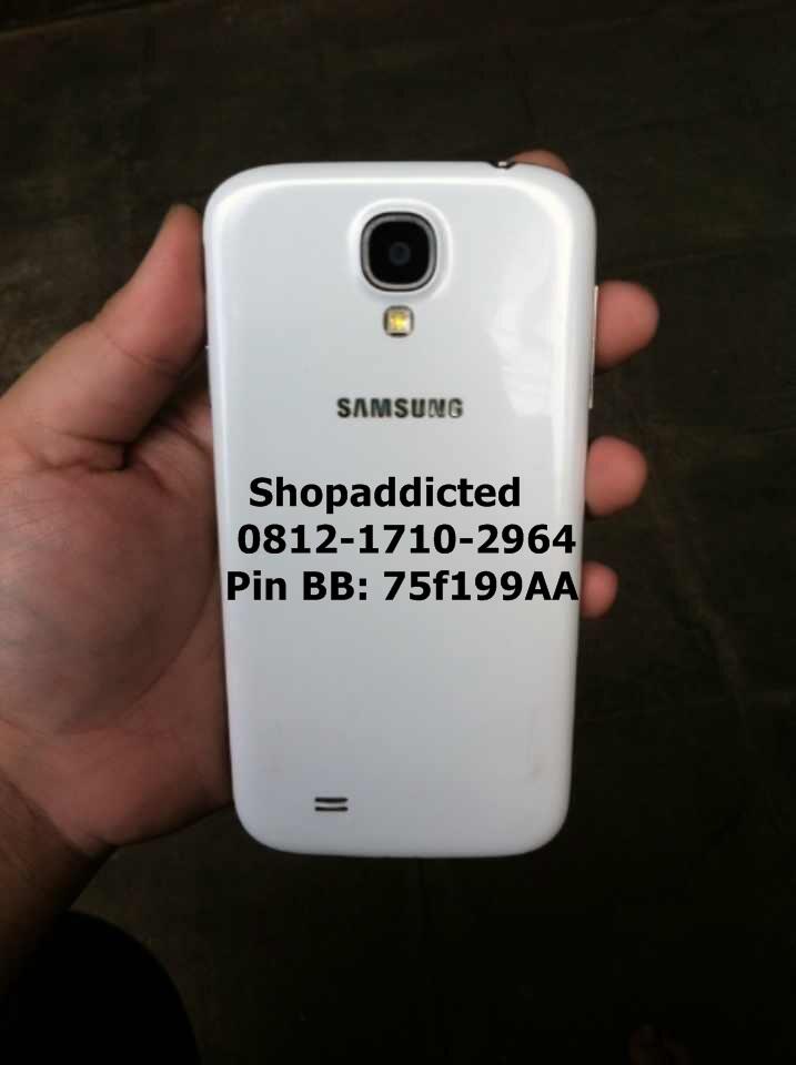 WTS Samsung Galaxy S4 PUTIH/WHITE kondisi 95% pakai baru 7bulan (free mmc 12GB!)