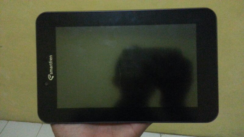 tablet smartfren 7" (solo)