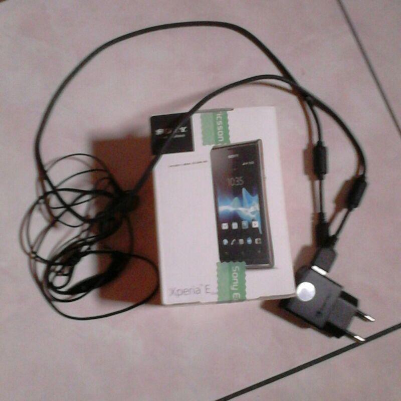 Xperia E dual Mulus murah sragen-solo